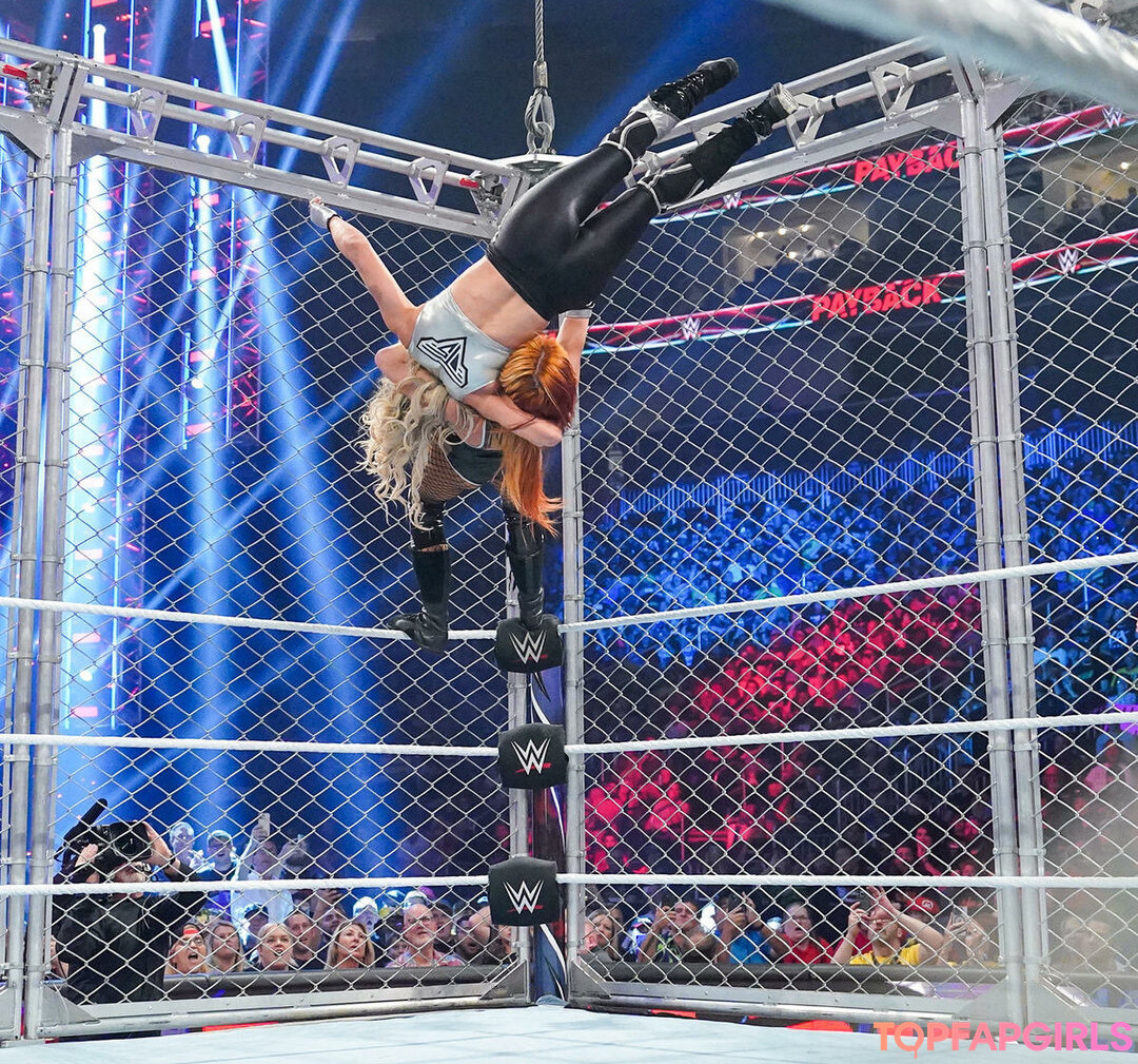 Nacktes geleaktes OnlyFans-Foto von Trish Stratus #1184