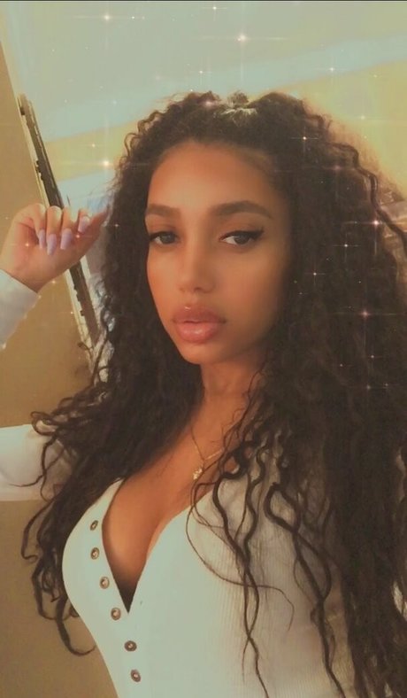 Nacktes geleaktes OnlyFans-Foto von Kadeedracota