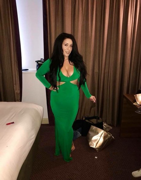 Nacktes geleaktes OnlyFans-Foto von Kelly Louise Sheridan