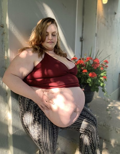 Nacktes geleaktes OnlyFans-Foto von Theillusiveham