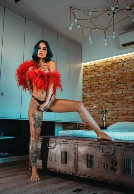 Tati Zaqui