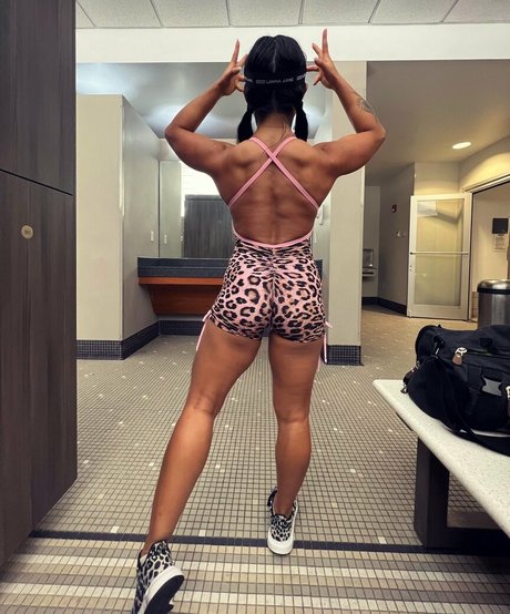Nacktes geleaktes OnlyFans-Foto von Wwe Xia Li