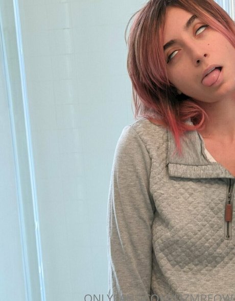 Nacktes geleaktes OnlyFans-Foto von Lizmreow