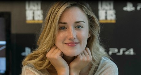 Nacktes geleaktes OnlyFans-Foto von Ashley Johnson
