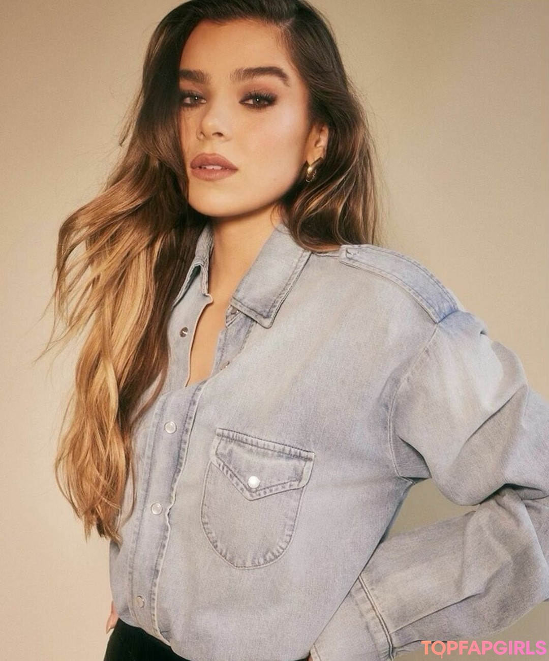 Nacktes geleaktes OnlyFans-Foto von Hailee Steinfeld #1211