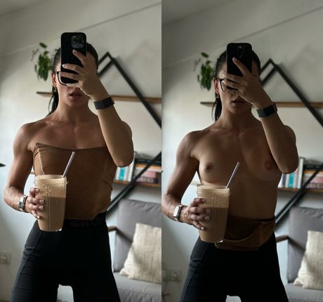 Nacktes geleaktes OnlyFans-Foto von Anastapo93