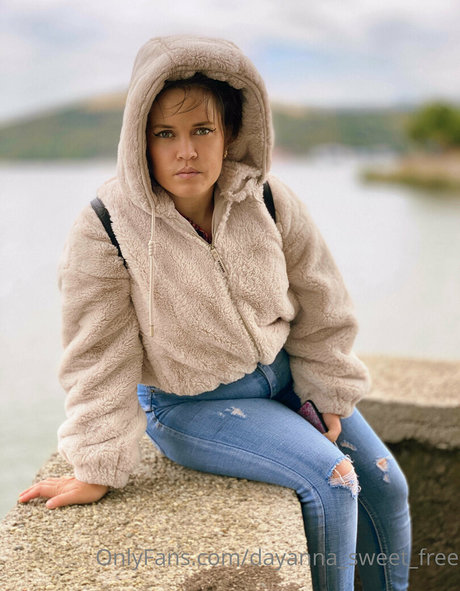 Dayanna_sweet_m