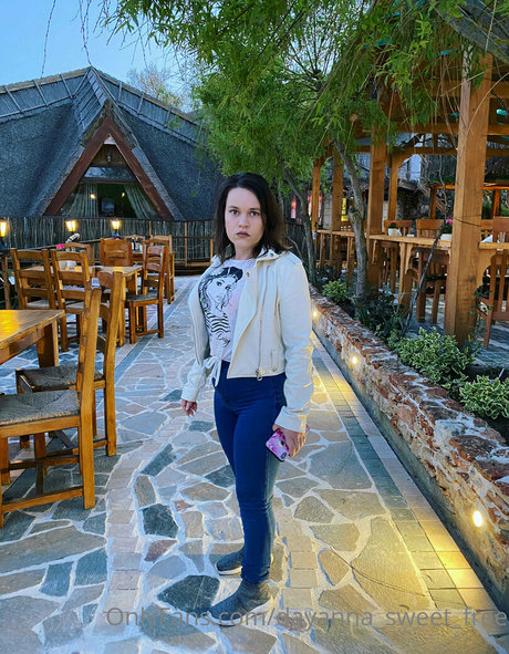 Dayanna_sweet_m