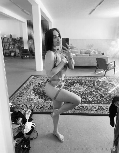 Mademoiselle_michele