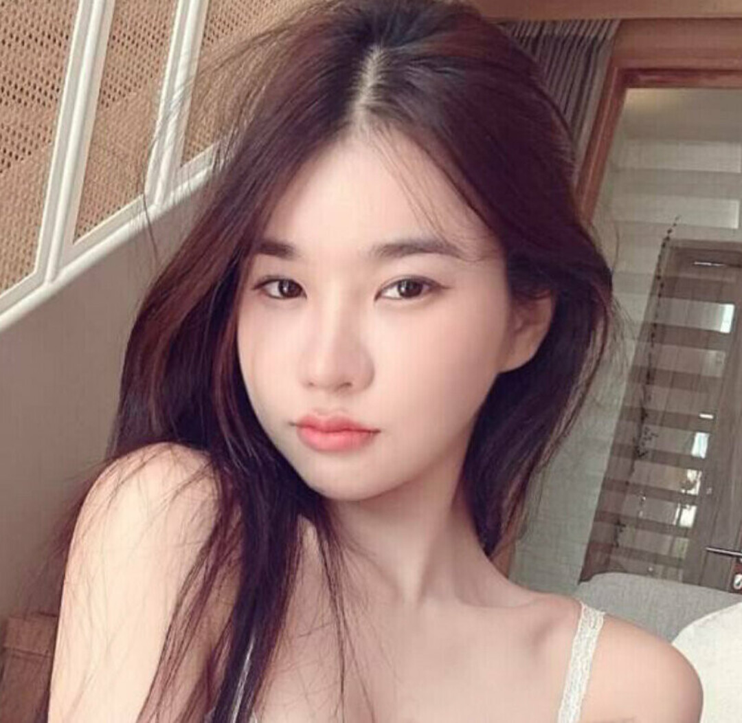 Nacktes geleaktes OnlyFans-Foto von Babymangpor #1096