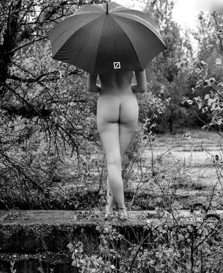 Nacktes geleaktes OnlyFans-Foto von Hnnhofficial