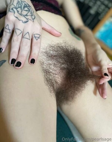 Pearl Sage - Hairy Queen