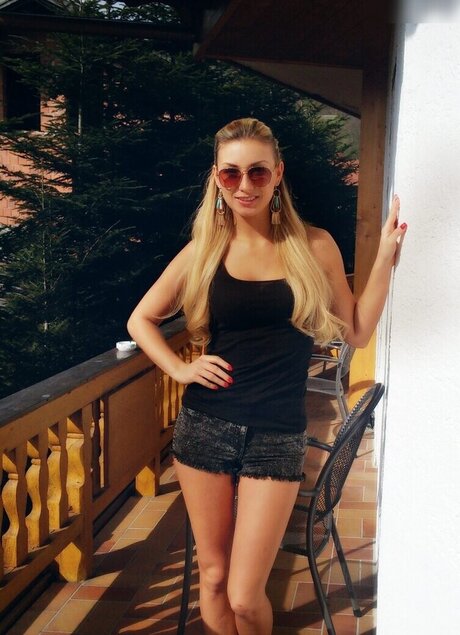 Anna-Carina Woitschack