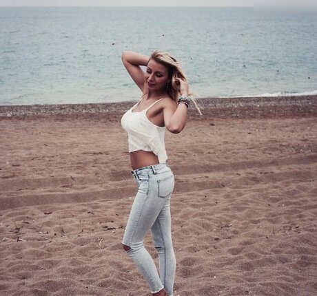 Anna-Carina Woitschack