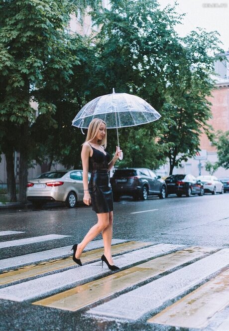 Natalie (Avo)