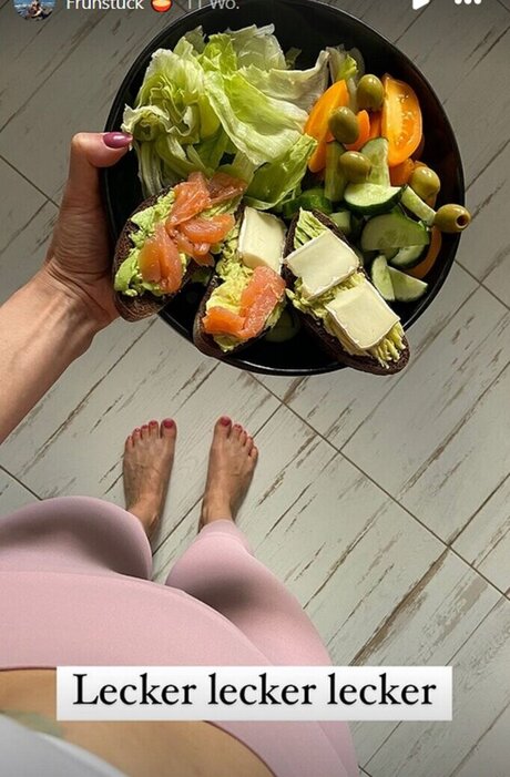 Natalie (Avo)