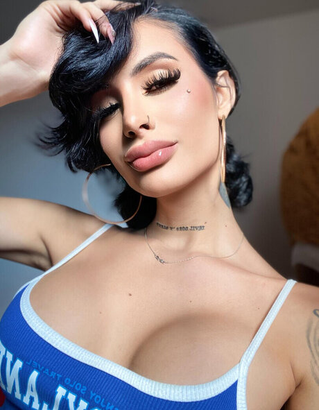 Mistress Sophia Neira