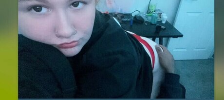 Nacktes geleaktes OnlyFans-Foto von Bhadsnowbunny27