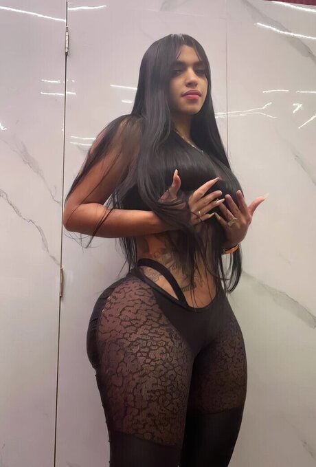 Nacktes geleaktes OnlyFans-Foto von Yinett Baez