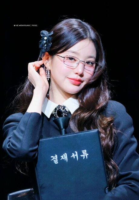 Jang Won-young