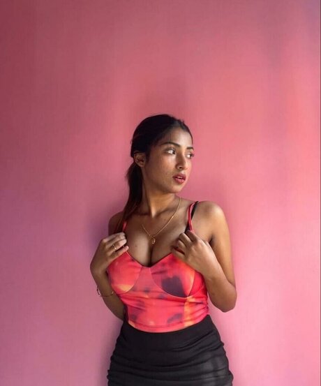 Itz_me_saheli_official