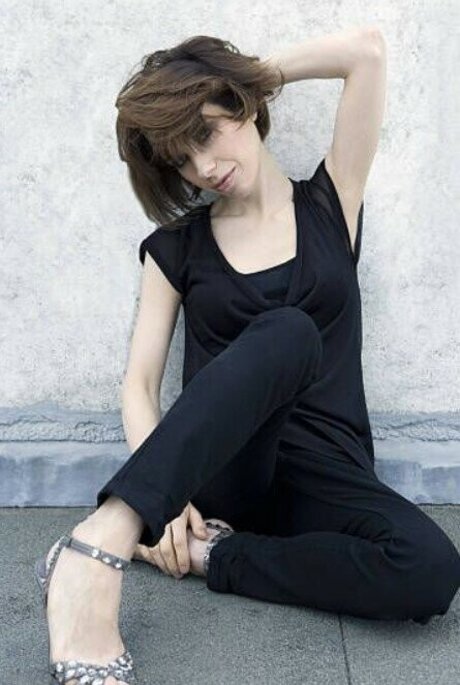 Celebrity Guilty Pleasures & Underrated Women