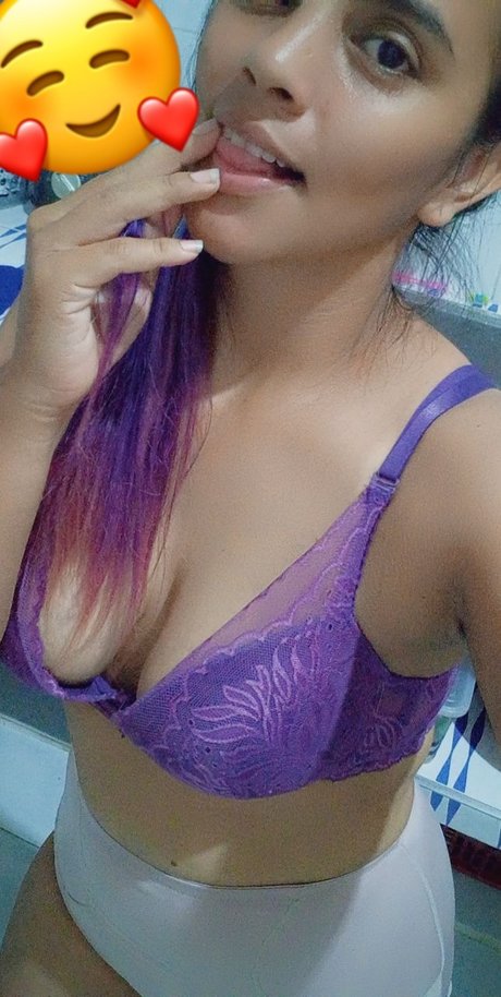 Nacktes geleaktes OnlyFans-Foto von La Perla