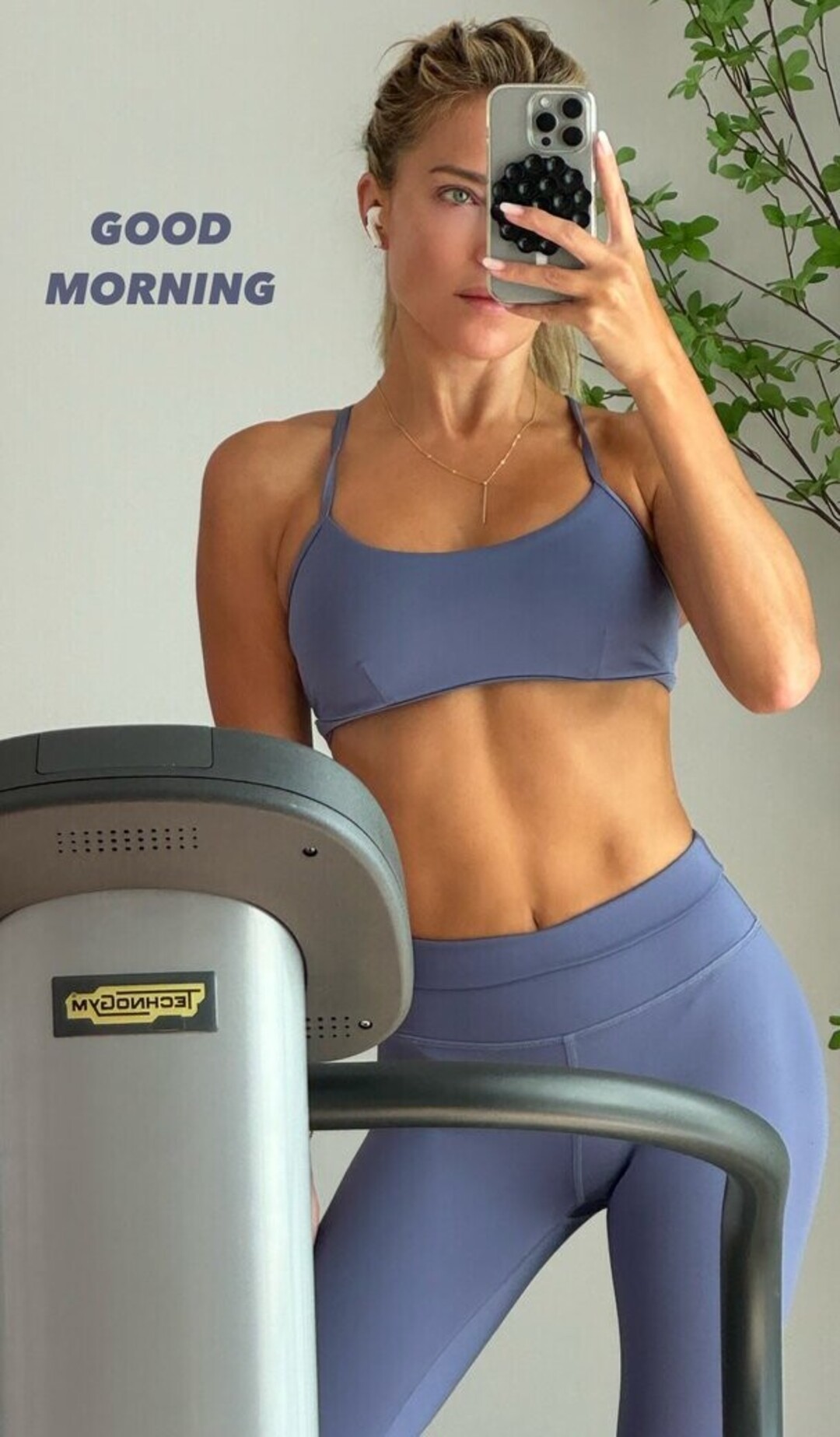 Nacktes geleaktes OnlyFans-Foto von Sylvie Meis #1674