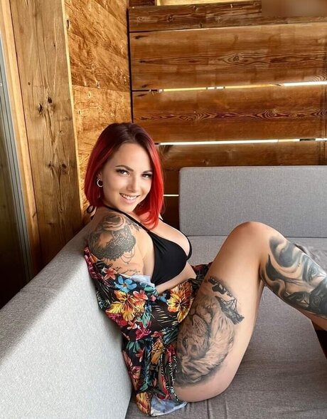 Nina Devil