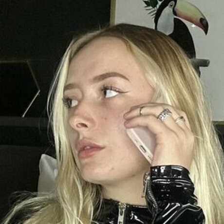 The Dutch Latex Goddess