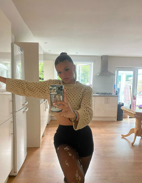 Nacktes geleaktes OnlyFans-Foto von Milslove0