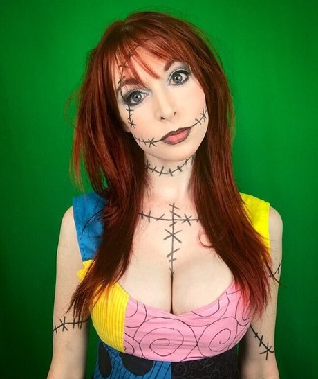 Lisa Foiles