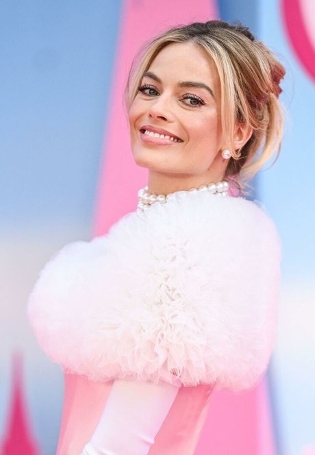 Margot Robbie