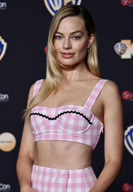 Margot Robbie