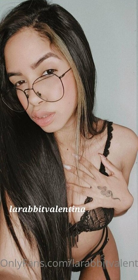 Larabbitvalentinaof