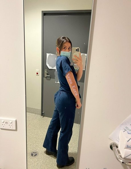 Nacktes geleaktes OnlyFans-Foto von Xenaezra