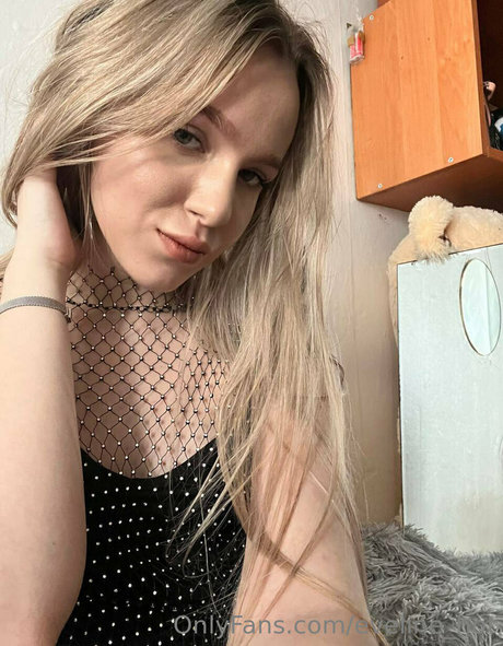 Eveline_hot