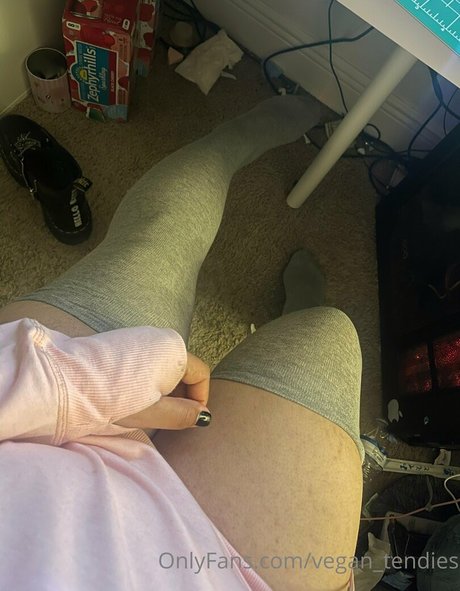 Nacktes geleaktes OnlyFans-Foto von Vegantendies
