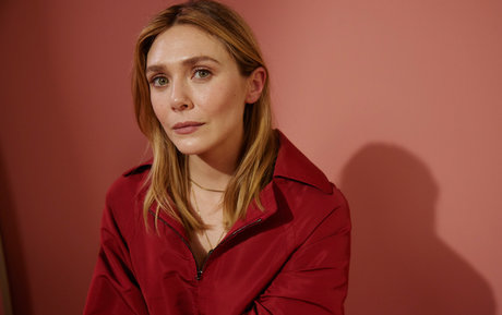 Nacktes geleaktes OnlyFans-Foto von Elizabeth Olsen