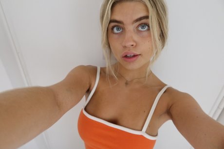 Nacktes geleaktes OnlyFans-Foto von Lemon B 