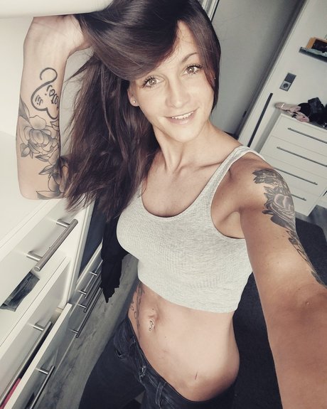 Nacktes geleaktes OnlyFans-Foto von Lea