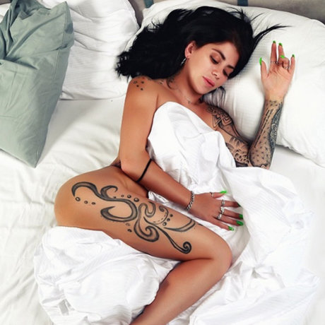 Nacktes geleaktes OnlyFans-Foto von Lilly