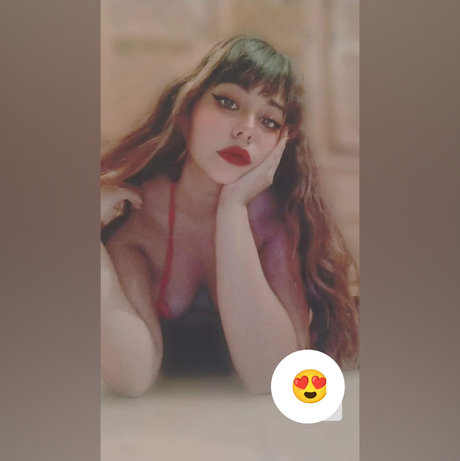Nacktes geleaktes OnlyFans-Foto von Lilith Mars