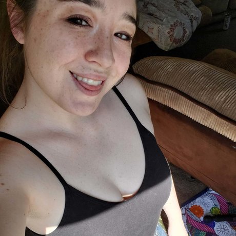 Youreprettylittlesecret