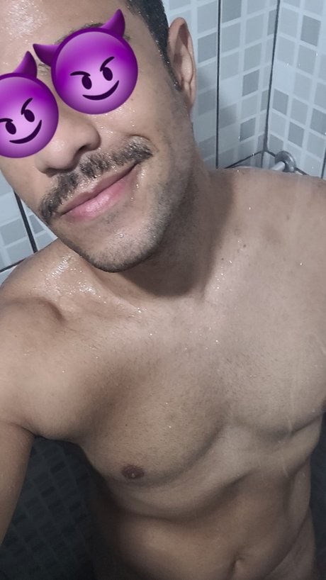 Nacktes geleaktes OnlyFans-Foto von Lord