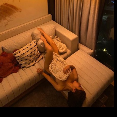 Nacktes geleaktes OnlyFans-Foto von Liz Voyce