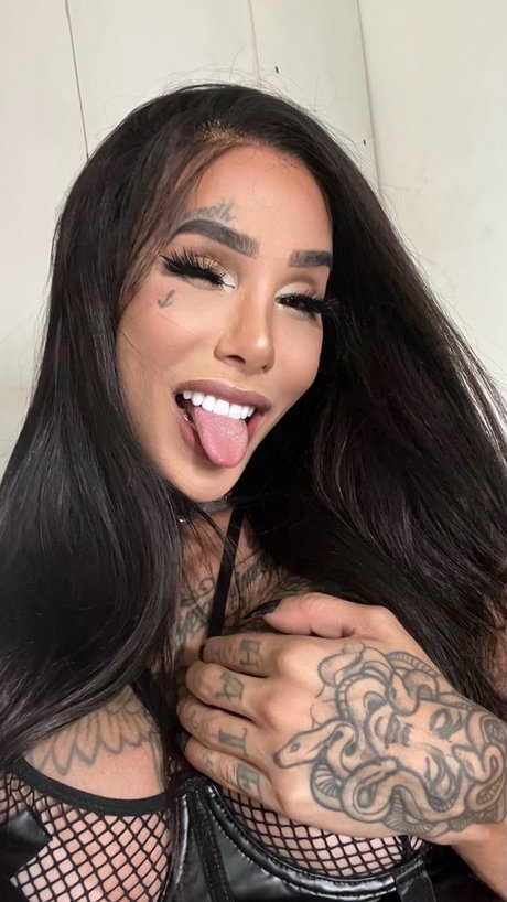 Nacktes geleaktes OnlyFans-Foto von Mandy Rocche 