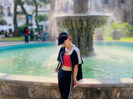 Nacktes geleaktes OnlyFans-Foto von Max