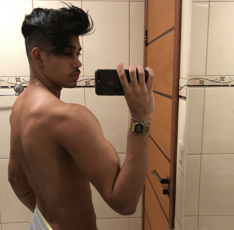 Nacktes geleaktes OnlyFans-Foto von Matheus Gallis
