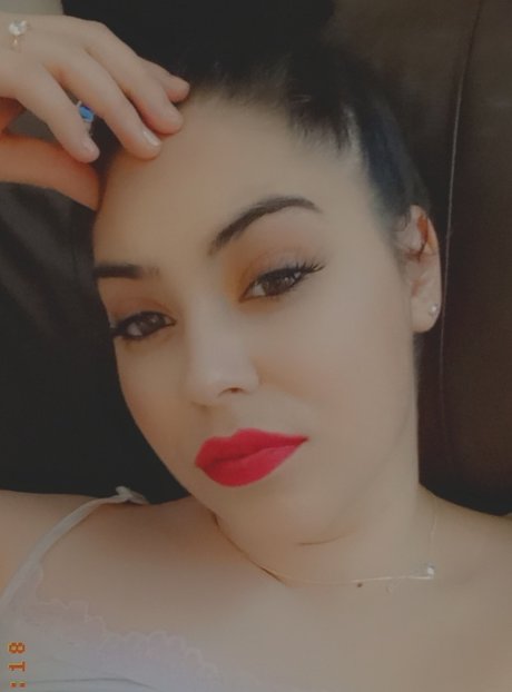 Nacktes geleaktes OnlyFans-Foto von Miraa